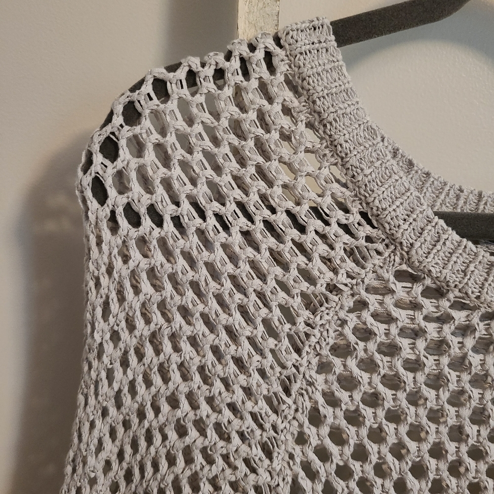BCBGMaxAzria Medium KARA batwing dolman sleeve gray open knit sweater - Picture 3 of 6